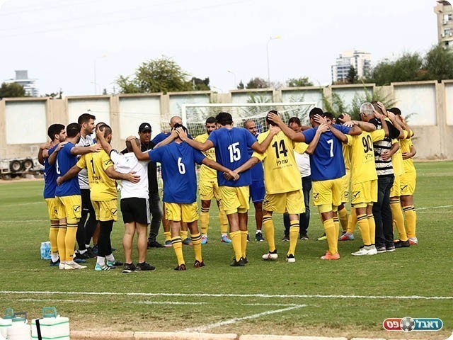 שחקני חולון. ניצחון ענק שלהם (PayPerLens)